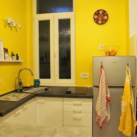 Apartment Studio Apartman Baronessa Adriana *