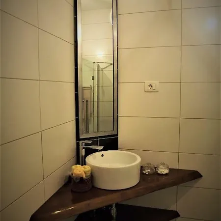 Studio Apartman Baronessa Adriana * Rijeka